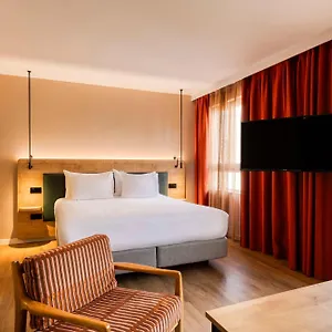 **** מלון Hilton Garden Brussels Centre בלגיה